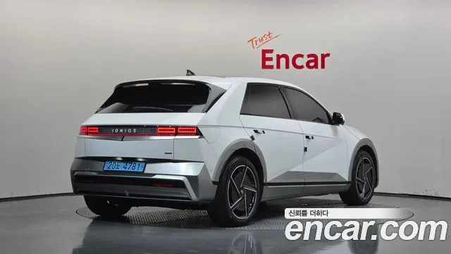 Hyundai Ioniq 5 — Фото автомобиля 2