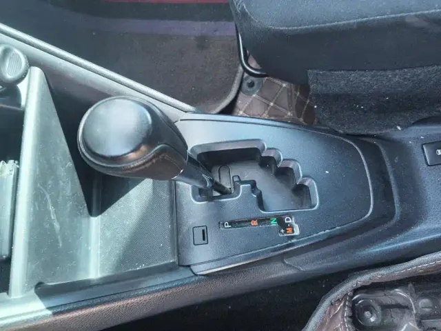 Toyota Vios — Фото автомобиля 16