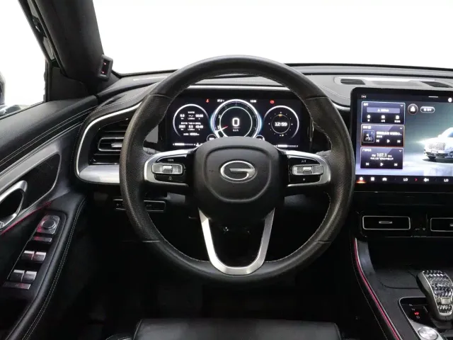 GAC Trumpchi GS8 — Фото автомобиля 15
