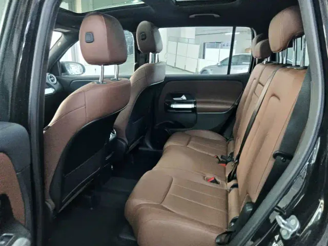 Mercedes-Benz GLB-Class — Фото автомобиля 9