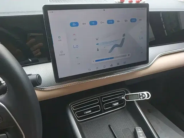 BYD Song Pro — Фото автомобиля 12