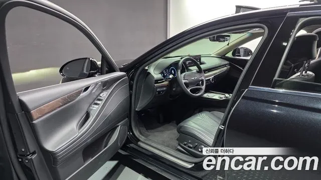 Genesis G80 — Фото автомобиля 10