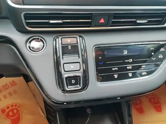 Honda Odyssey — Фото автомобиля 13