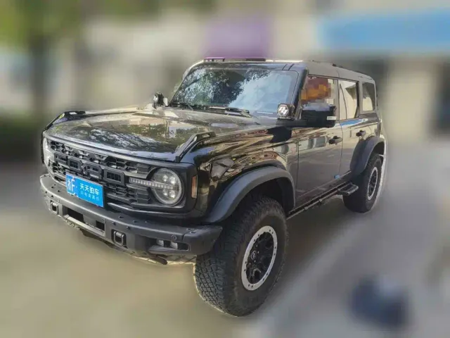 Фотография автомобиля — Ford Bronco
