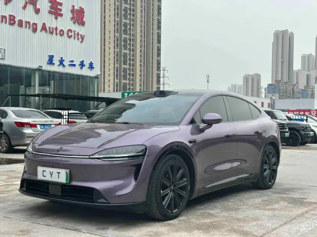 Фотография автомобиля — Luxeed R7