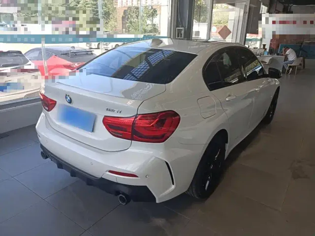 BMW 1 Series — Фото автомобиля 6