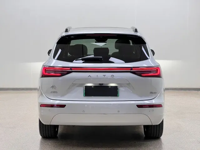 AITO Wenjie AITO M7 2024 Model 1.5T Smart Drive RWD Max 5-Seater — Фото автомобиля 10