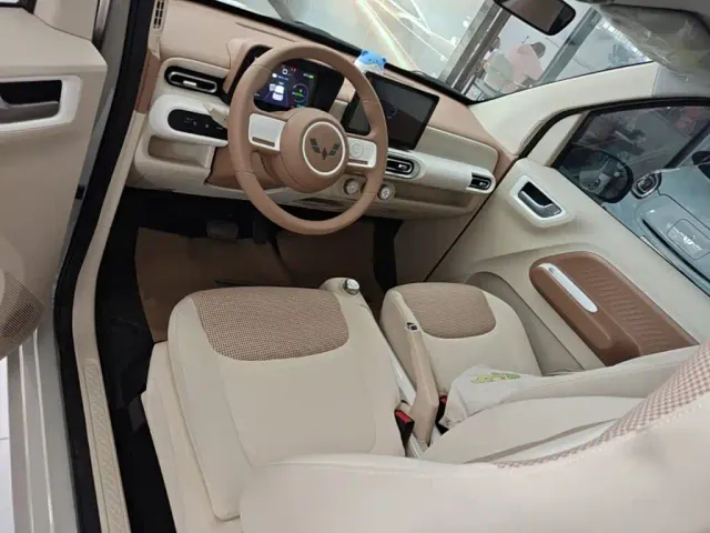 Wuling Hongguang Mini EV — Фото автомобиля 9