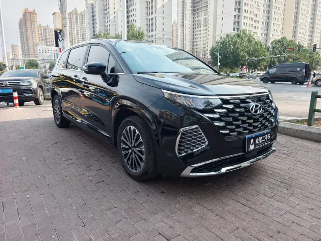 Hyundai Custo — Фото автомобиля 2