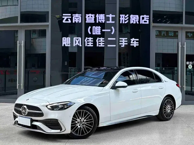 Фотография автомобиля — Mercedes-Benz C-Class