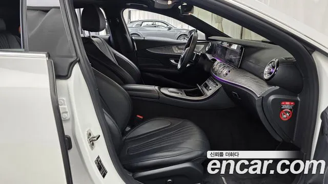 Mercedes-Benz CLS-Class C257 — Фото автомобиля 16