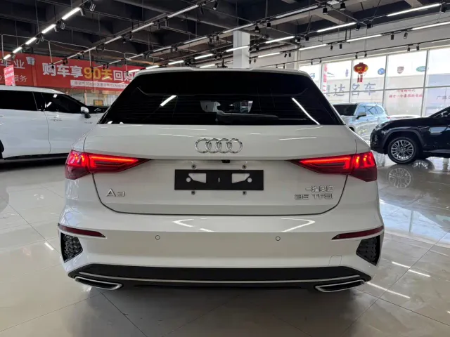 Audi A3 — Фото автомобиля 5
