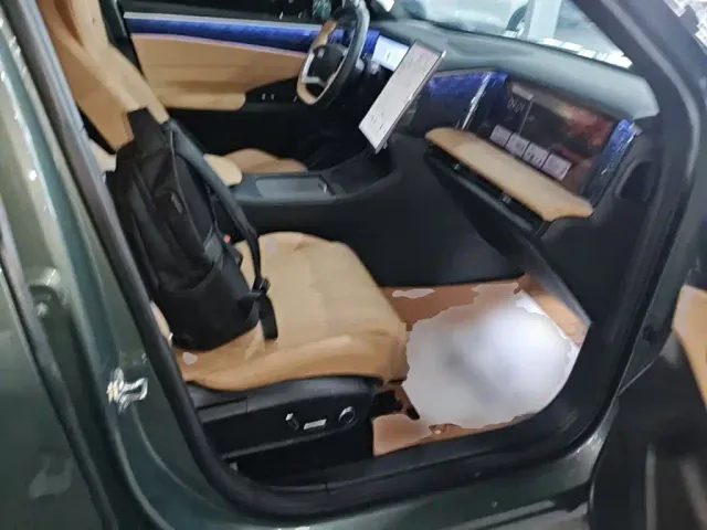 Geely Galaxy L7 — Фото автомобиля 24