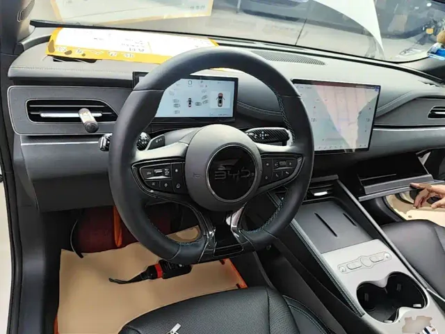 BYD Seal 06 DM-i Touring — Фото автомобиля 10