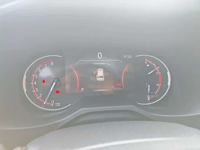 Toyota RAV4 — Фото автомобиля 4