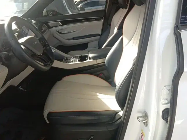 BYD Song PLUS — Фото автомобиля 14