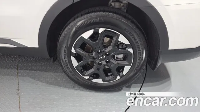 Kia Sorento Новый Sorento 4 поколение Бензин 2.5T 2WD — Фото автомобиля 21