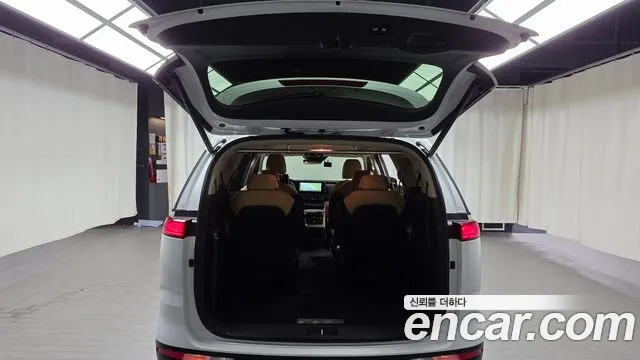 Kia Canival Carnival 4 поколение Дизель 9 мест Noblesse — Фото автомобиля 20