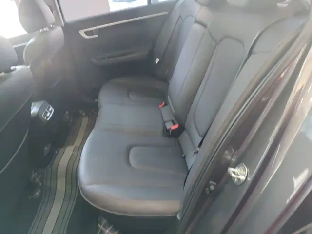 Hyundai Mistra — Фото автомобиля 16
