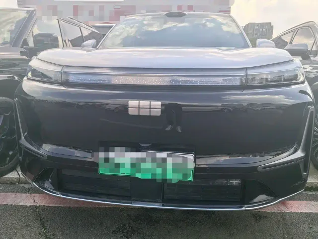 Geely Galaxy M9 — Фото автомобиля 2