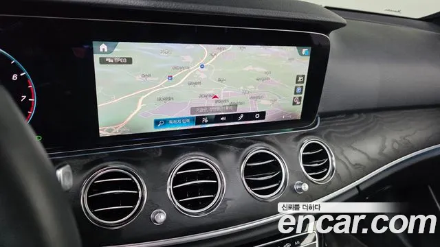Mercedes-Benz E-Class W213 — Фото автомобиля 20