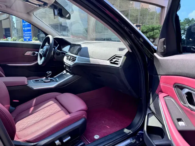 BMW 3 Series — Фото автомобиля 13