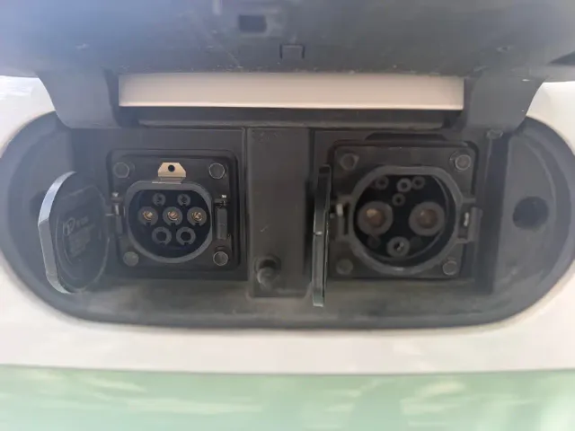 Wuling Hongguang Mini EV — Фото автомобиля 12