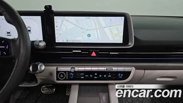 Hyundai Ioniq 6 — Фото автомобиля 12