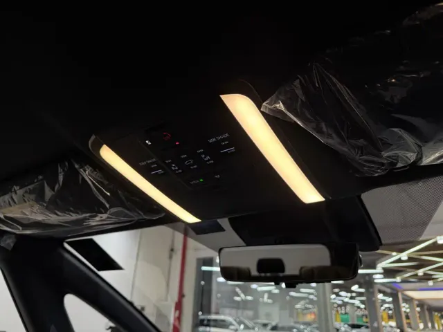 Toyota Alphard — Фото автомобиля 16