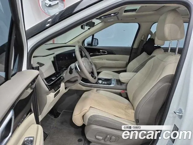 Kia Carnival Generation 4 — Фото автомобиля 11