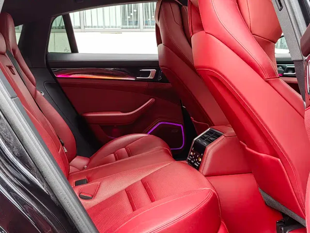Porsche Panamera — Фото автомобиля 22