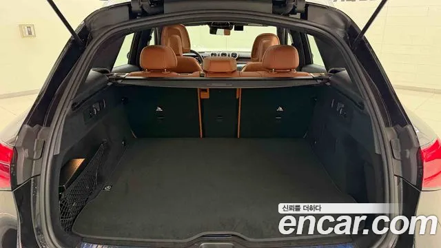 Mercedes-Benz GLC-Class — Фото автомобиля 12