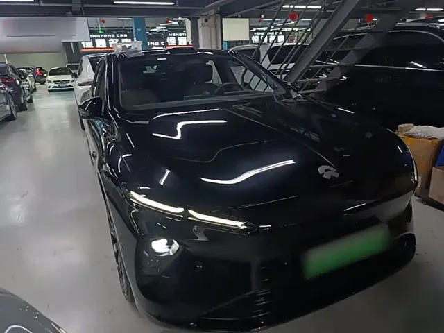 Nio ET7 — Фото автомобиля 3