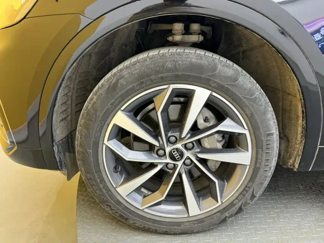 Audi Q5L — Фото автомобиля 7