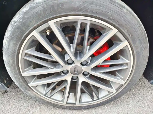 Geely Xingrui — Фото автомобиля 18