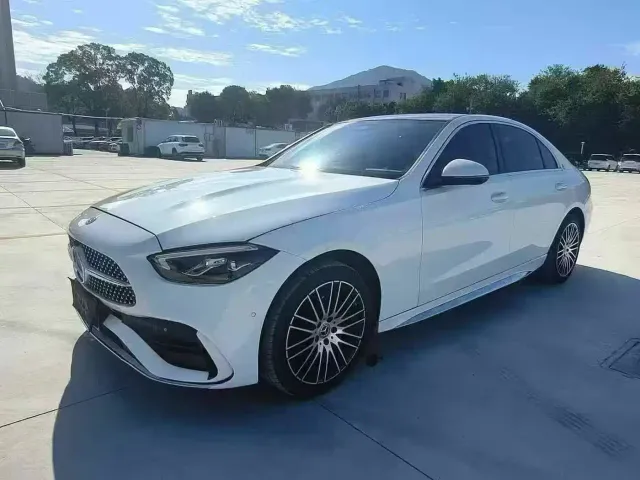 Mercedes-Benz C-Class — Фото автомобиля 3