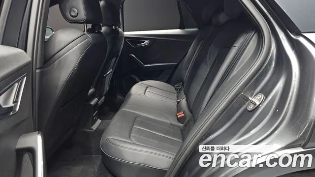 Audi Q2 35 TDI Premium — Фото автомобиля 11