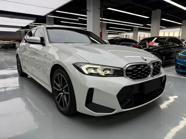 BMW 3 Series — Фото автомобиля 3