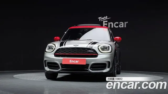 Mini Countryman — Фото автомобиля 3