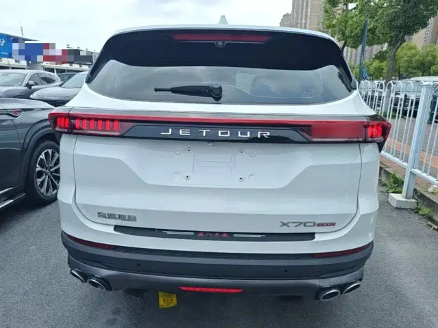 Jetour X70 Plus — Фото автомобиля 5