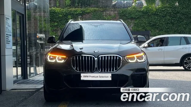 BMW X5 xDrive 40i M Sport — Фото автомобиля 3