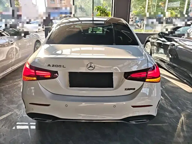 Mercedes-Benz A-Class — Фото автомобиля 5
