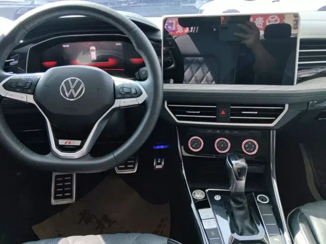Volkswagen Sagitar — Фото автомобиля 12
