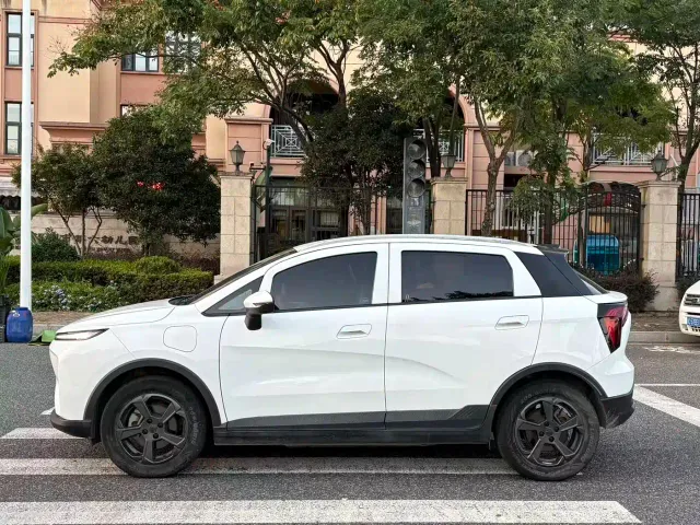 Geely Geometry E Firefly — Фото автомобиля 8