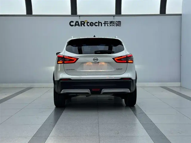 Nissan Qashqai — Фото автомобиля 3
