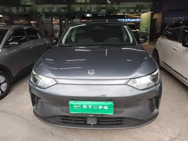 Leapmotor C11 — Фото автомобиля 2