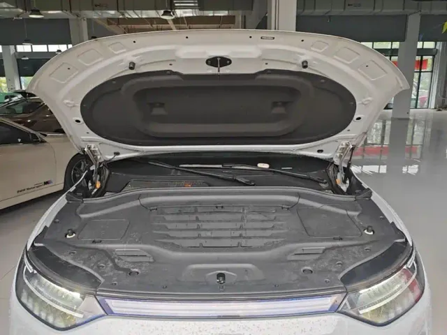 Leapmotor C11 — Фото автомобиля 19