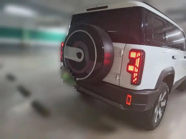 BAIC BJ40 — Фото автомобиля 3