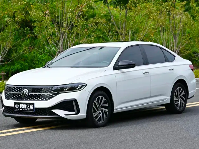 Фотография автомобиля — Volkswagen Lavida