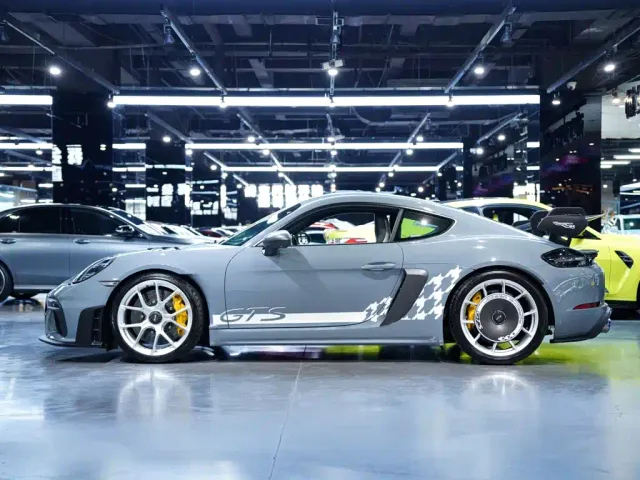Porsche 718 — Фото автомобиля 5